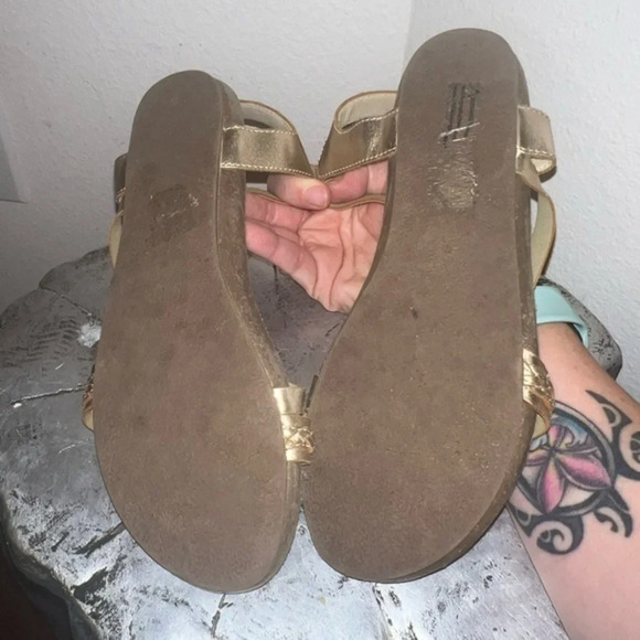 BLOWFISH Sandals‎ 2 for $22❇️ - Picture 4 of 6